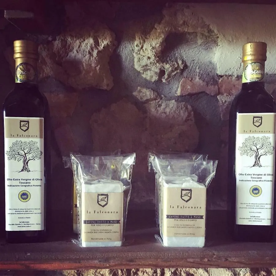 La Falconara Montepulciano Stazione 0*,