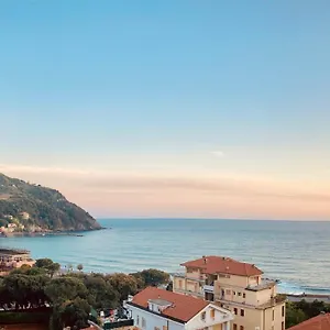 casa-formis.hotelitalianriviera.com/