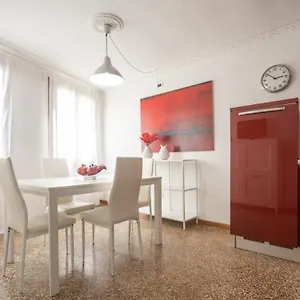 santa-maria-formosa-apartment-rr.hotelinveneto.com/